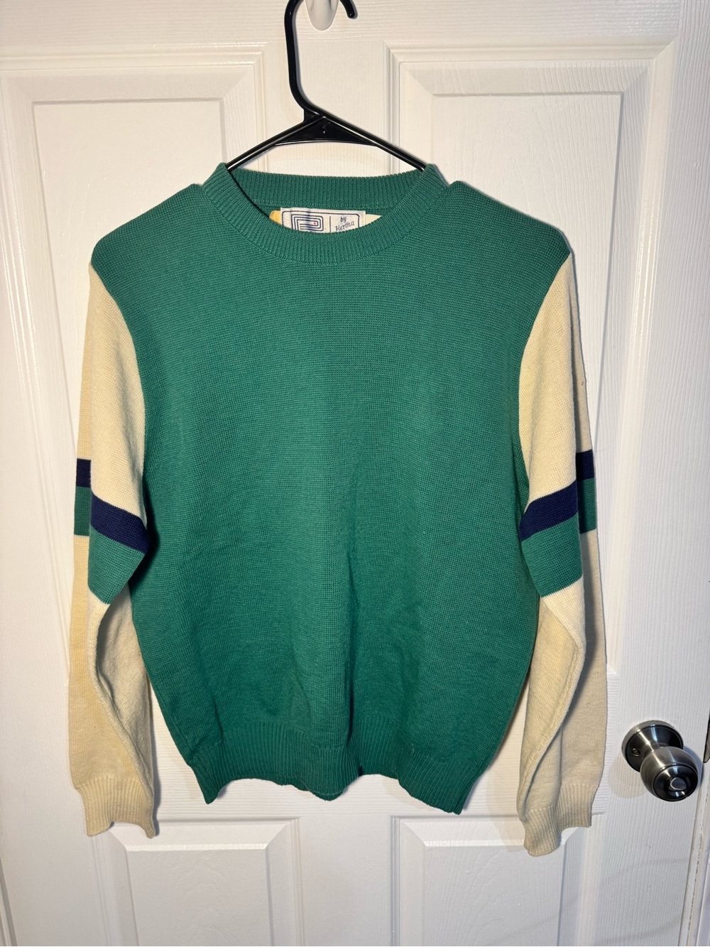 70s Vintage 100% Wool Green Crewneck Sweater with Cream Contrast Sleeves